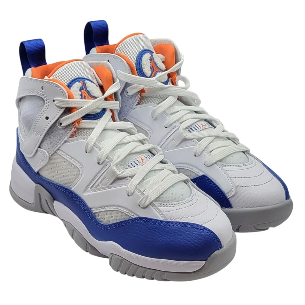 NEW Nike Jordan Jumpman Two Trey‎